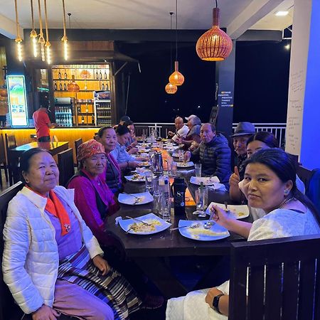 Adams Peak Inn Nallathanniya Eksteriør bilde