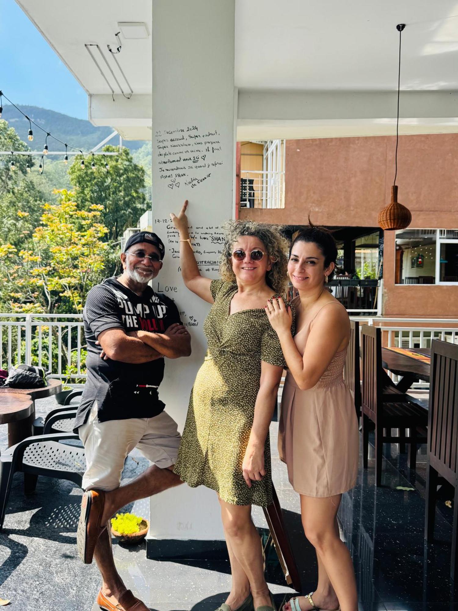 Adams Peak Inn Nallathanniya Eksteriør bilde